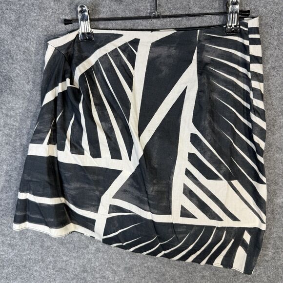 Zara Ruched Mini Skirt Dark Gray Black White Striped Pattern Women's Size M - Picture 1 of 9